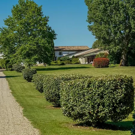 Maison d'hôtes Bordeaux-blaye-st-emilion-arcachon-domaine De *